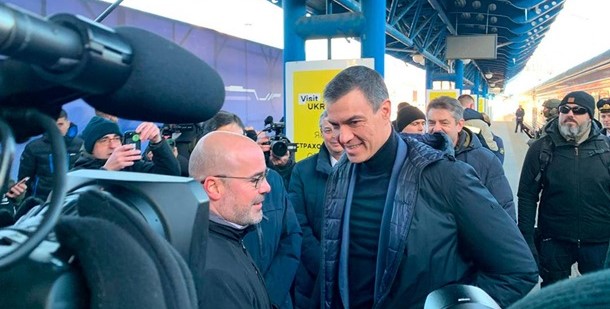 V Kiev pribyil premer-ministr Ispanii Pedro Sanches